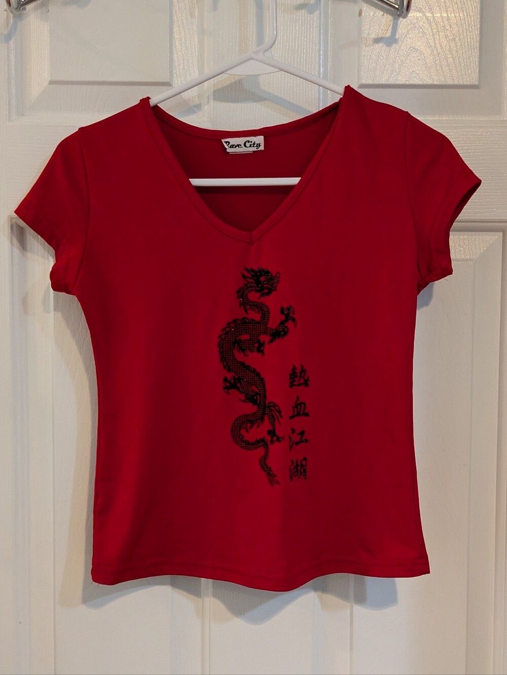 Red V-Neck Tee with Black Dragon Graphic - Ron City